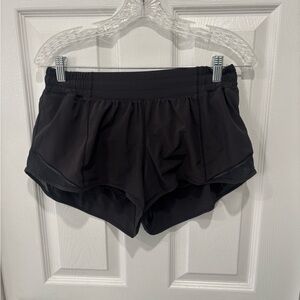 Lululemon Women's Hotty Hot
Short Black Size:10